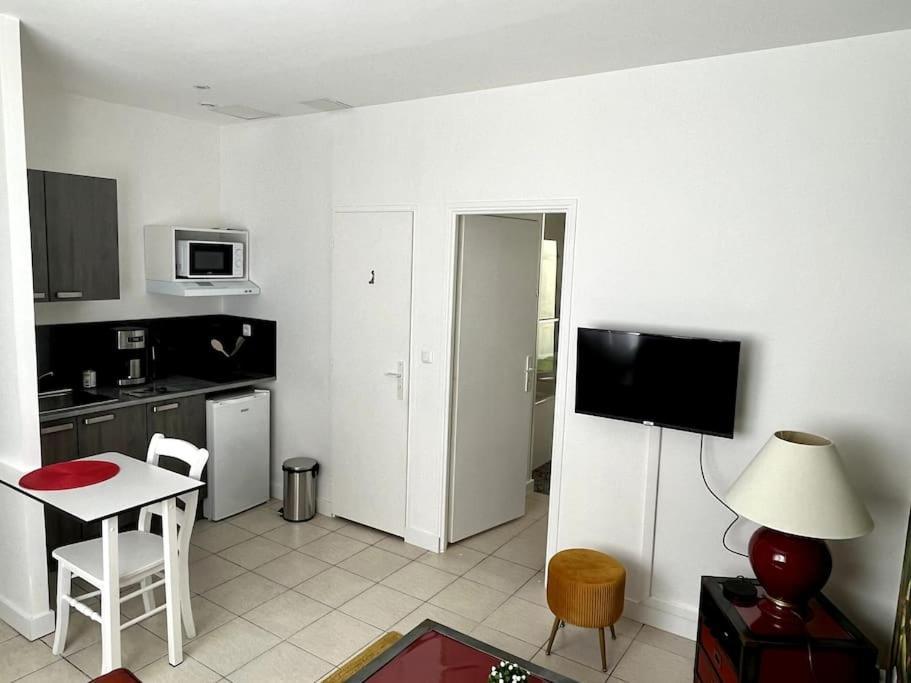 Appartement Avec Exterieur Loos 外观 照片